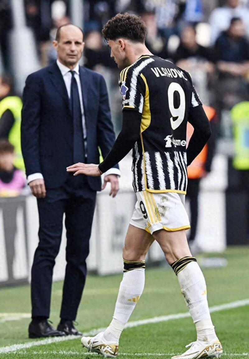 尤文图斯年轻后卫成为关键,球队连胜收官 尤文图斯年轻后卫成为关键,球队连胜收官