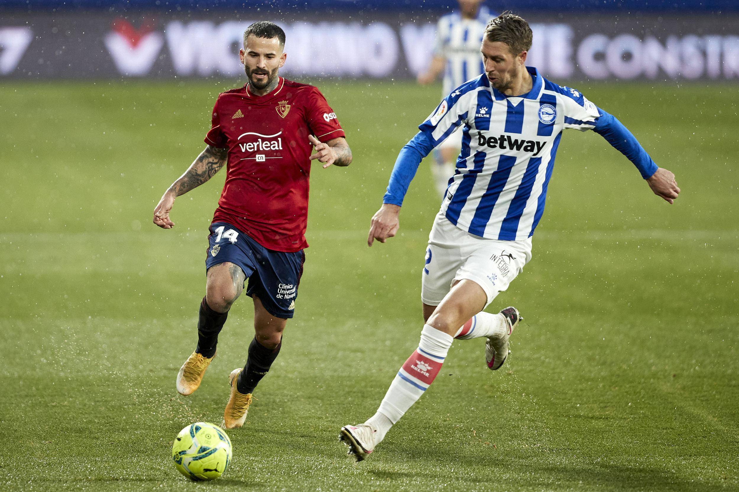 维拉利尔与塞维利亚交锋,谁将占据上风?的简单介绍 维拉利尔与塞维利亚交锋,谁将占据上风?的简单介绍