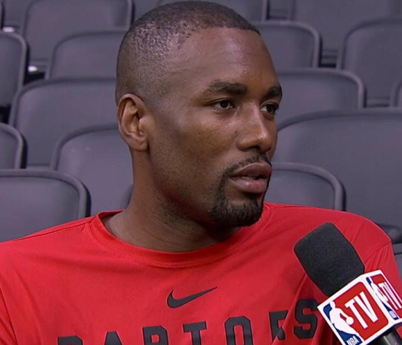 勇士总决赛力克猛龙,总比分3-1领先 勇士总决赛力克猛龙,总比分3-1领先