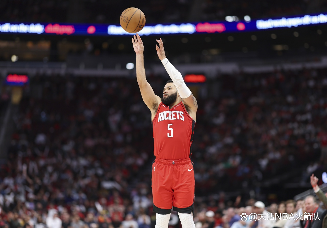 猛龙胜骑士,范弗利特关键时刻发威的简单介绍 猛龙胜骑士,范弗利特关键时刻发威的简单介绍