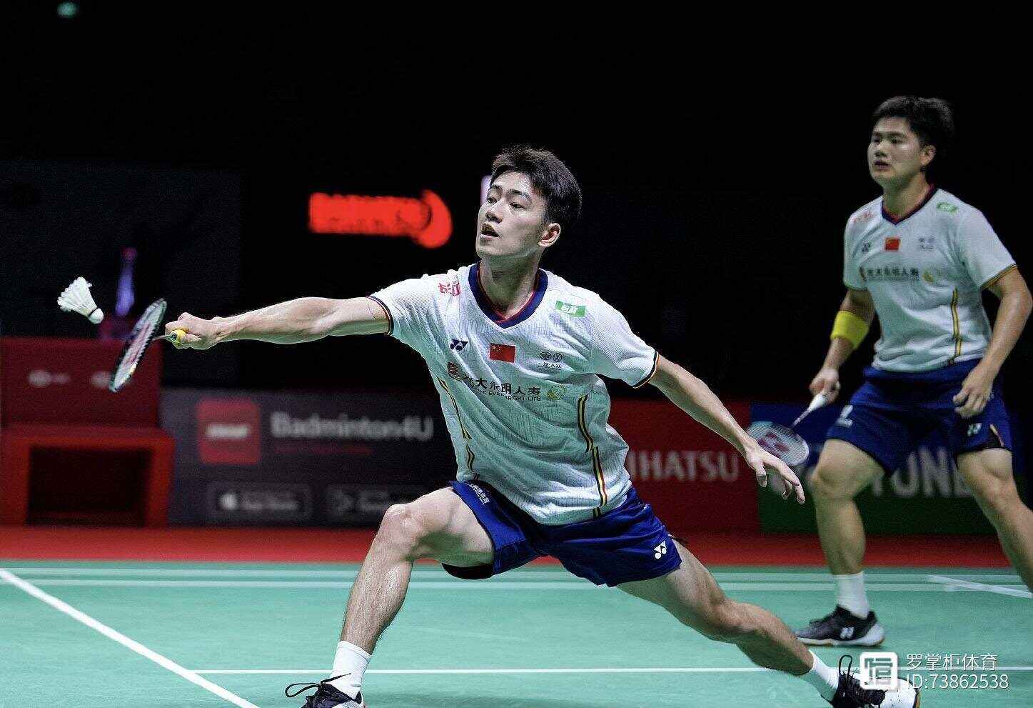 开云APP-法国队鏖战中国队，郑思维刷新纪录