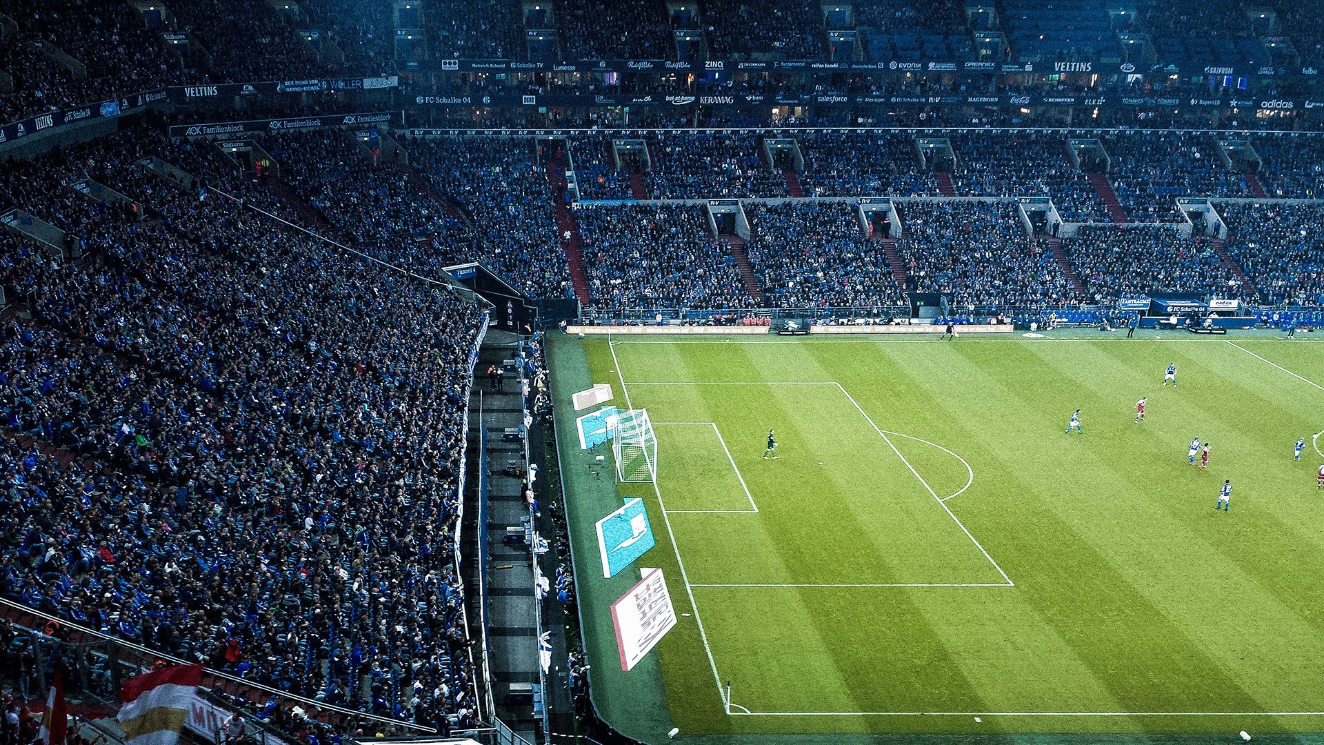 开云体育-那一夜，聚光灯只为他点亮—霍勒迪破纪录之战如何定义伟大