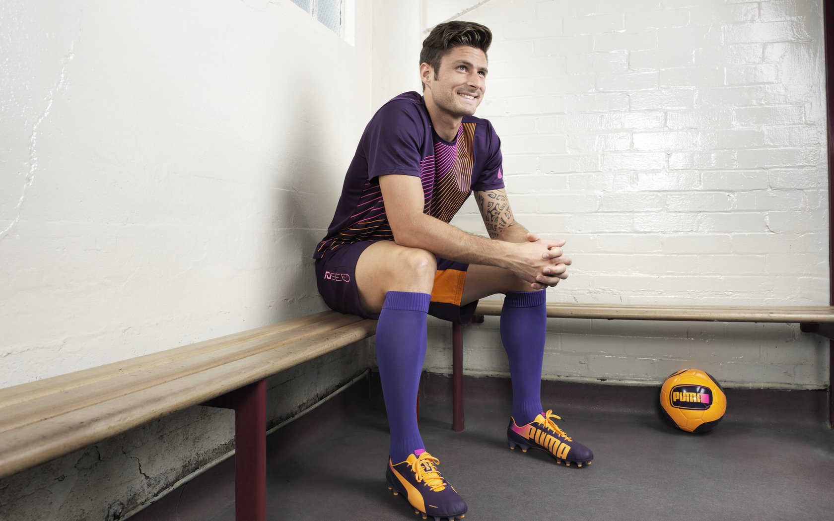 当沙漠雄鹰掠过音乐之都，伊拉克技术性击倒奥地利，萨卡导演跨大陆震撼教育