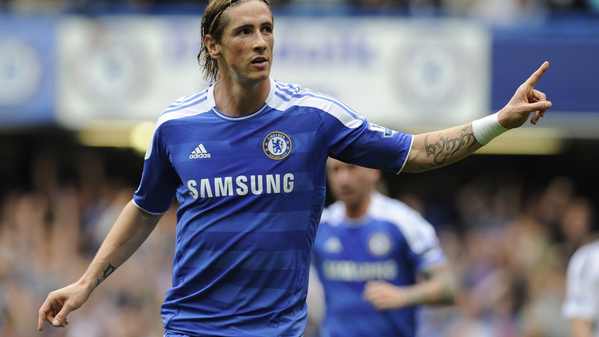 黑暗中的闪电,布鲁诺双响导演逆转,奥地利足球复兴的黎明序曲?